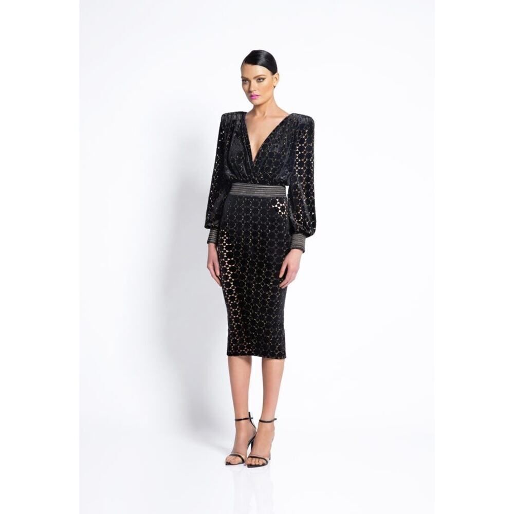 Zhivago Level Midi Dress in Black US2